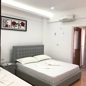tafil-buzi-apartments.albaniahotels.org/